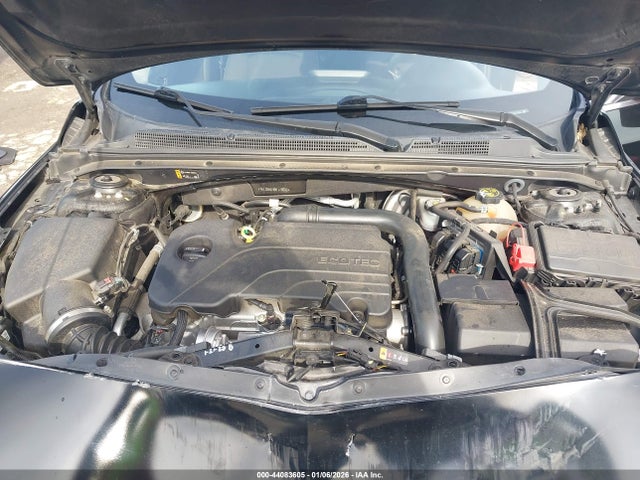 1G1ZD5ST6NF176032 Chevrolet Malibu Fwd Lt