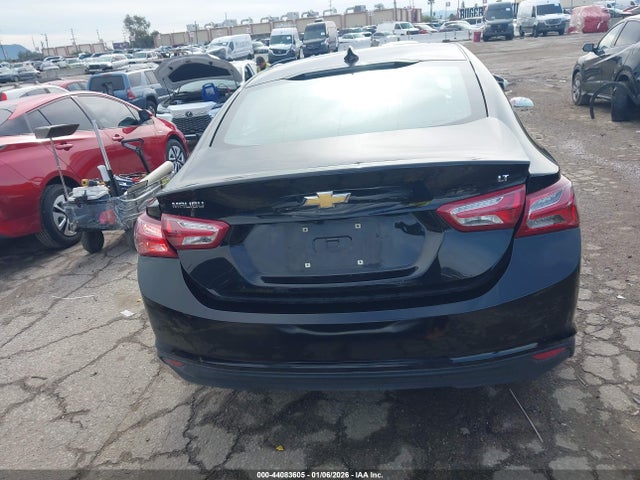 1G1ZD5ST6NF176032 Chevrolet Malibu Fwd Lt