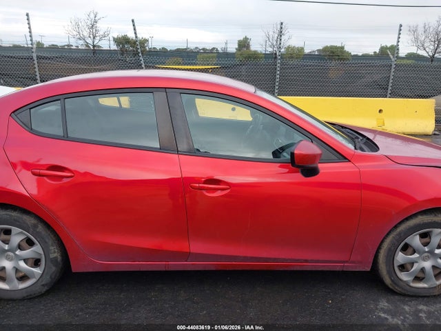 JM1BM1U70F1272948 Mazda Mazda3 I Sport