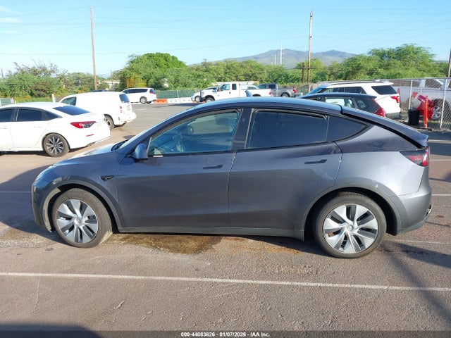 2023 Tesla Model Y Awd/long Range Dual Motor All-wheel Drive მანქანა იყიდება აუქციონზე, vin: 7SAYGDEE2PF898111, აუქციონის ნომერი: 44083626