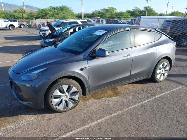 2023 TESLA MODEL Y 7SAYGDEE2PF898111 Photo 1