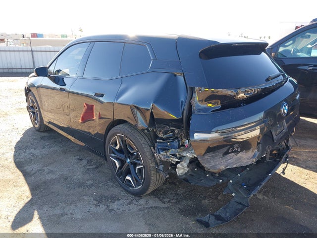 BMW Ix Xdrive50 2025 WB523CF03SCT07734 Image 3