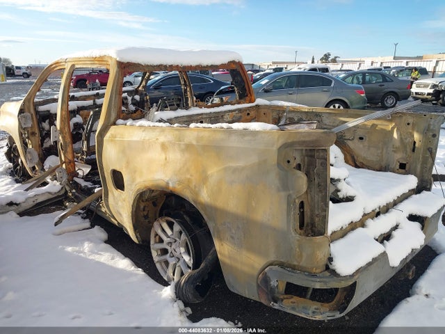 3GCUDEETXNG546684 Chevrolet Silverado 1500 4wd Short Bed Rst