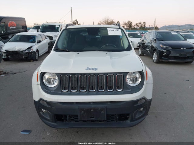 ZACCJABT3FPB96736 Jeep Renegade Latitude