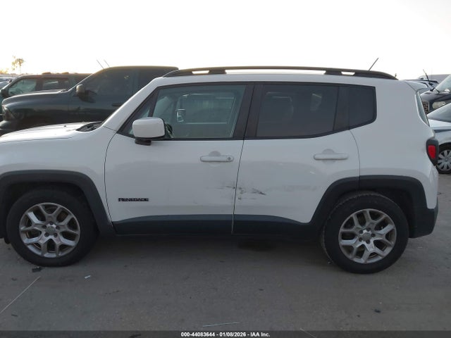 ZACCJABT3FPB96736 Jeep Renegade Latitude