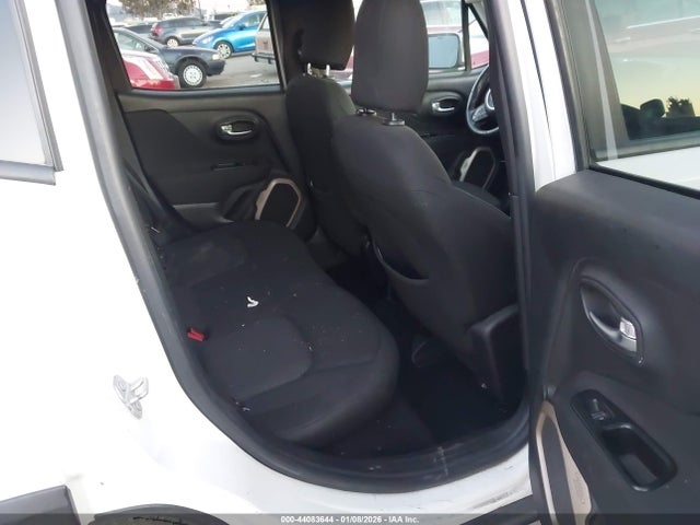 ZACCJABT3FPB96736 Jeep Renegade Latitude