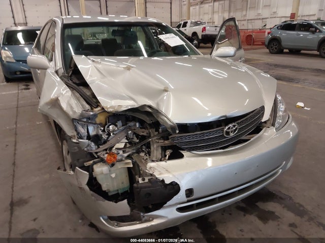 2003 TOYOTA CAMRY JTDBE32K030240549 Photo 5