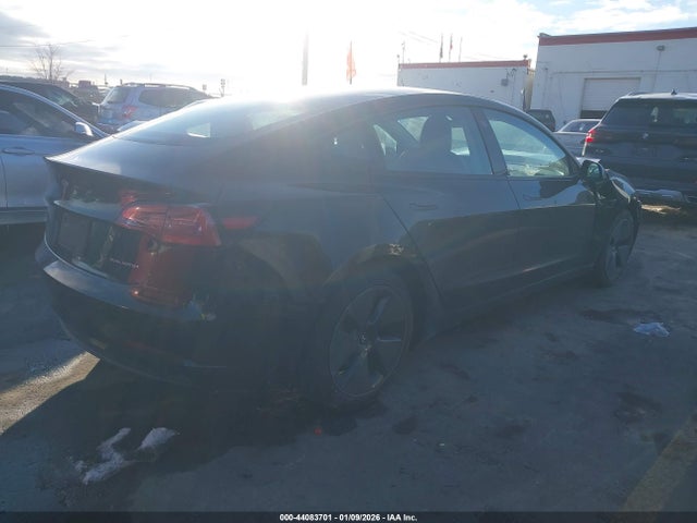 2021 TESLA MODEL 3 5YJ3E1EB3MF074065 Photo 3