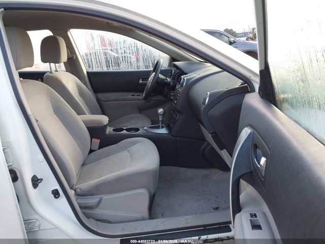 JN8AS5MV0FW767777 Nissan Rogue Select S
