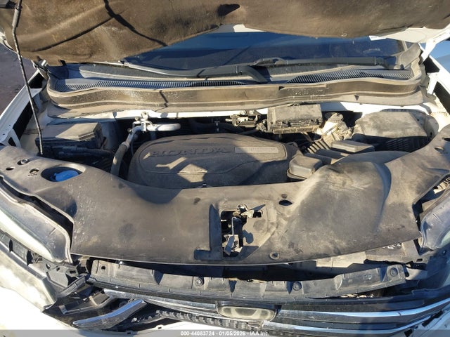 Honda Pilot Touring 2017 5FNYF6H92HB017760 Image 10