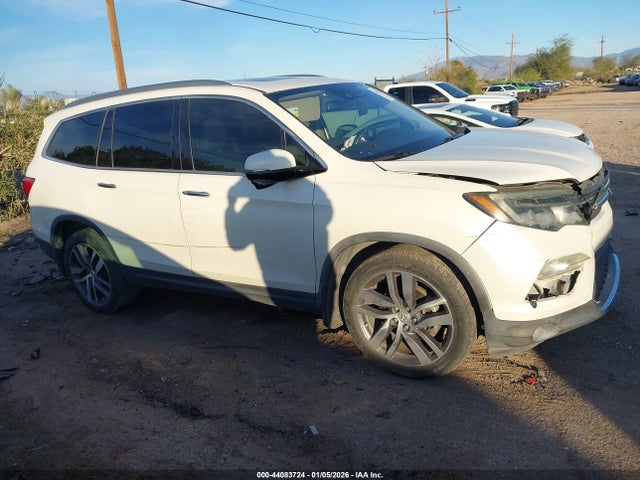Honda Pilot Touring 2017 5FNYF6H92HB017760 Image 13