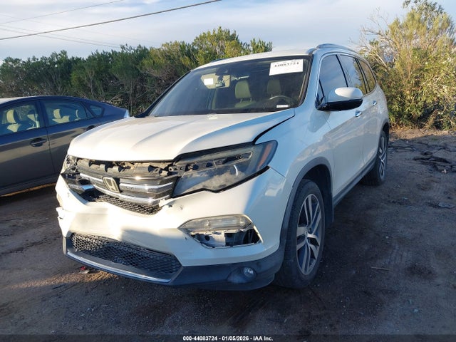 Honda Pilot Touring 2017 5FNYF6H92HB017760 Image 6