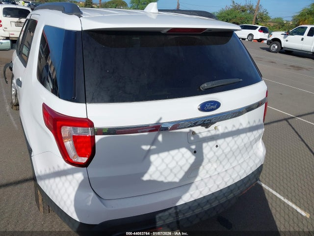 1FM5K7B88HGC24451 Ford Explorer