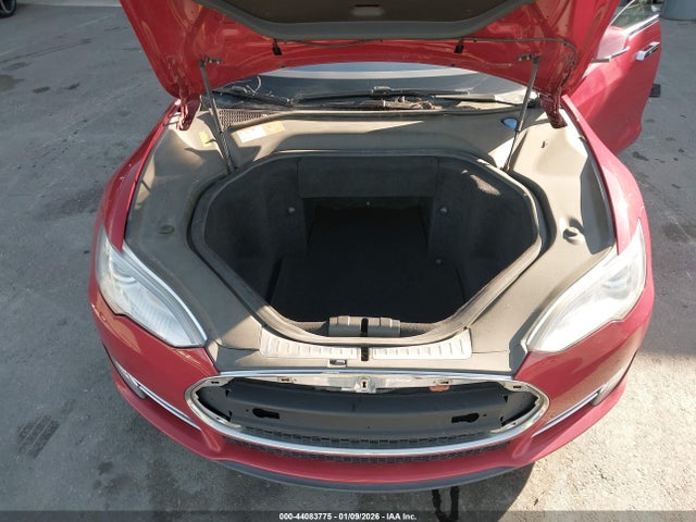 Продаж на аукціоні авто 2013 Tesla Model S, vin: 5YJSA1AC3DFP10926, номер лоту: 44083775