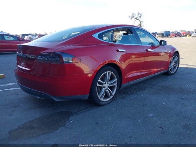 Продаж на аукціоні авто 2013 Tesla Model S, vin: 5YJSA1AC3DFP10926, номер лоту: 44083775