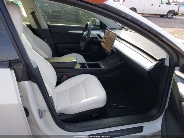 2021 TESLA MODEL 3 5YJ3E1EB4MF046856 Photo 4