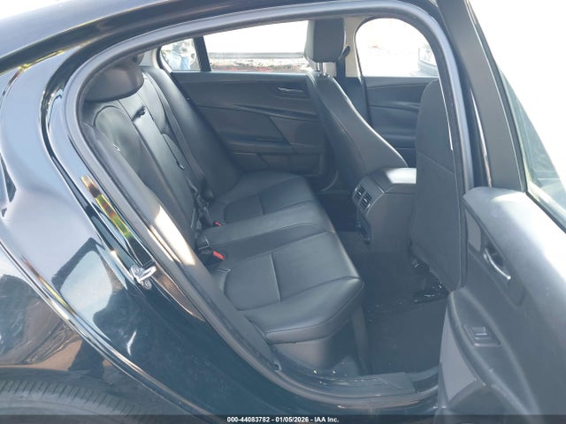 2018 JAGUAR XE SAJAR4FX2JCP35800 Photo 7