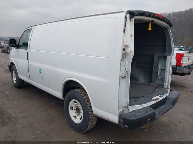 Aukcja sprzedaży 2017 Chevrolet Express 2500 Work Van, vin: 1GCWGAF18H1321477, numer aukcji: 44083810