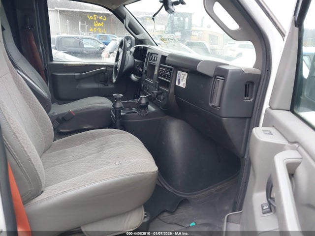Aukcja sprzedaży 2017 Chevrolet Express 2500 Work Van, vin: 1GCWGAF18H1321477, numer aukcji: 44083810