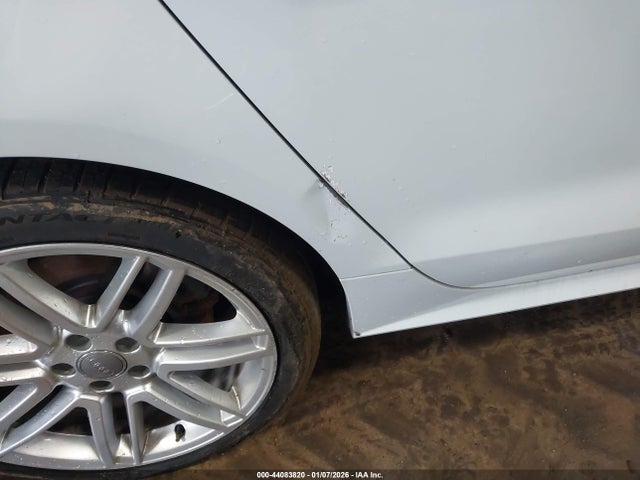 Продажа на аукционе авто 2016 Audi A7 3.0t Premium Plus, vin: WAUWGAFC0GN038416, номер лота: 44083820