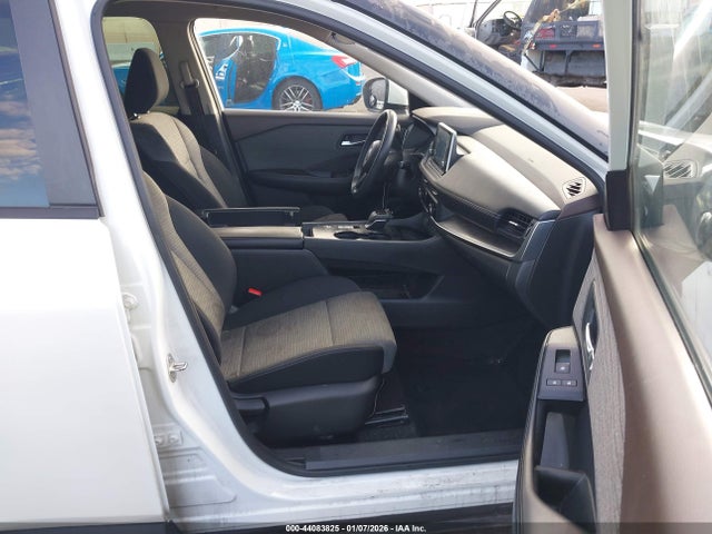 JN8BT3BA9PW420617 Nissan Rogue Sv Fwd