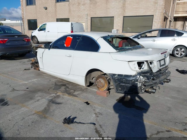 2013 BMW 335IS WBADX1C58DJ129255 Photo 2