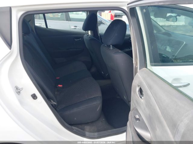 2015 NISSAN LEAF 1N4AZ0CP2FC333347 Photo 7