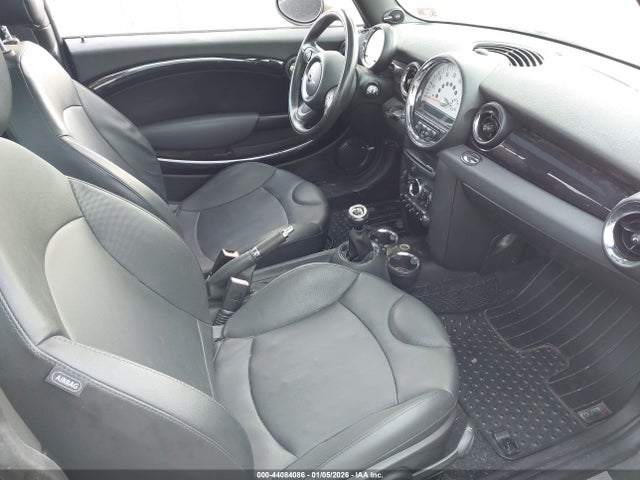2011 MINI COOPER S WMWSV3C5XBTY20250 Photo 4