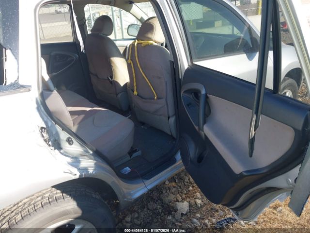 2007 TOYOTA RAV4 JTMBD33V476024850 Photo 7
