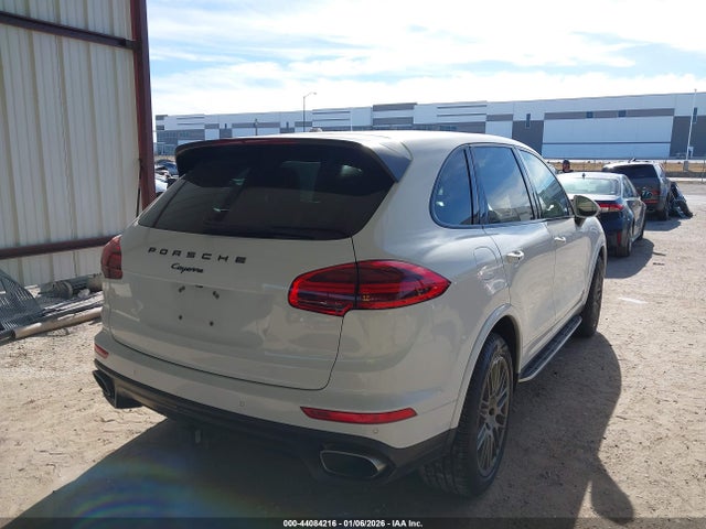 2017 PORSCHE CAYENNE WP1AA2A21HKA84809 Photo 3
