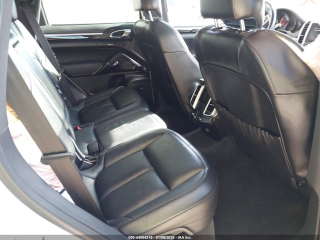 2017 PORSCHE CAYENNE WP1AA2A21HKA84809 Photo 7