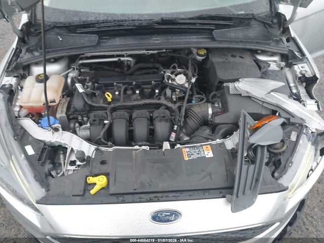 Ford Focus 2016 1FADP3F23GL372955 Image 10
