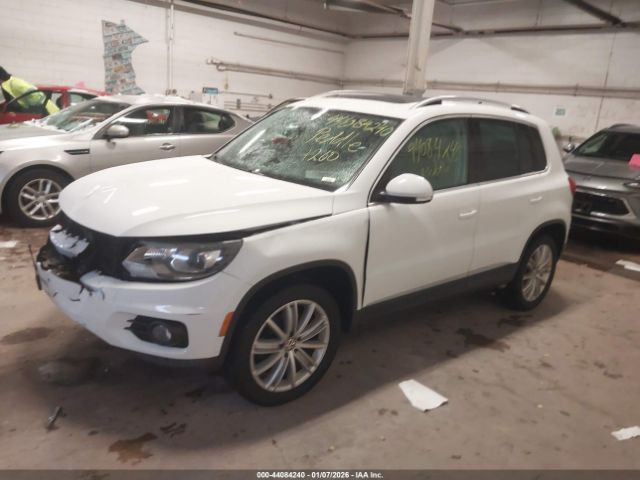 2016 VOLKSWAGEN TIGUAN WVGBV7AX7GW543282 Photo 1