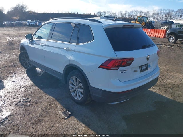 2020 VOLKSWAGEN TIGUAN 3VV0B7AX4LM124029 Photo 2