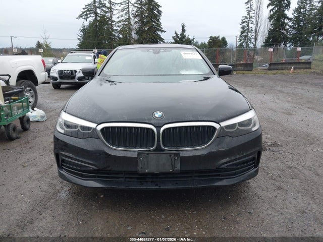 WBAJA7C59KWW16522 BMW 530i Xdrive