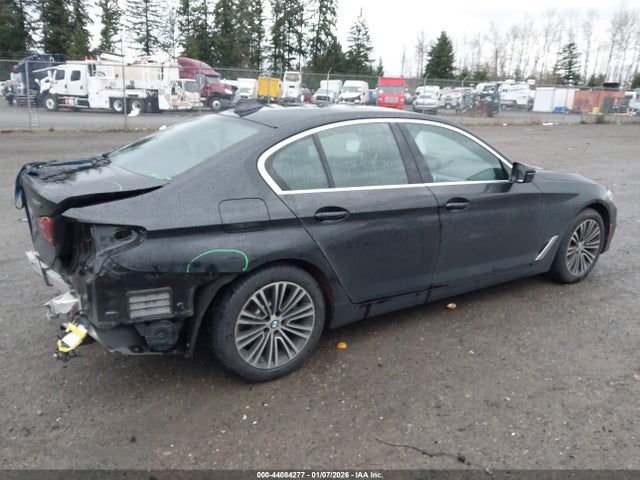 WBAJA7C59KWW16522 BMW 530i Xdrive