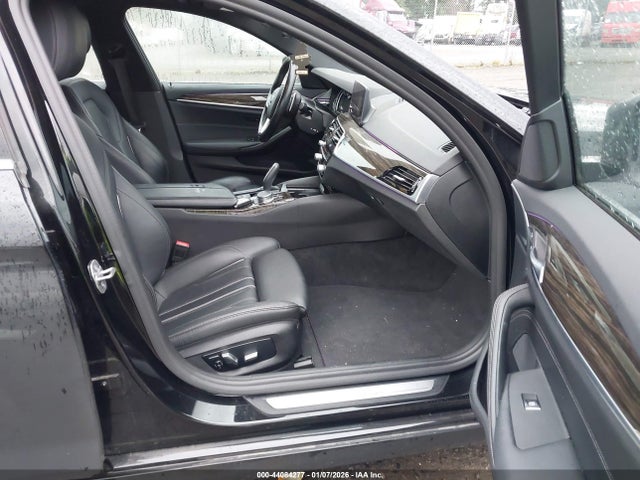 2019 BMW 530I WBAJA7C59KWW16522 Photo 4