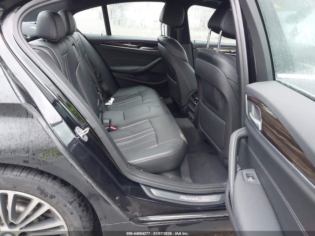 2019 BMW 530I WBAJA7C59KWW16522 Photo 7