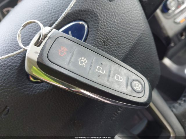 2017 FORD ESCAPE 1FMCU0J94HUB95227 Photo 10