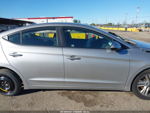 Hyundai ELANTRA SEL 2020 5NPD84LF2LH567643 Image 13