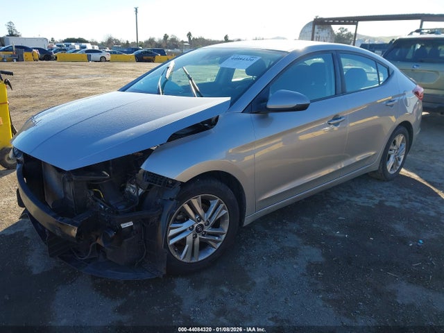 Hyundai ELANTRA SEL 2020 5NPD84LF2LH567643 Image 2