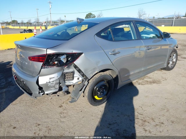 Hyundai ELANTRA SEL 2020 5NPD84LF2LH567643 Image 4