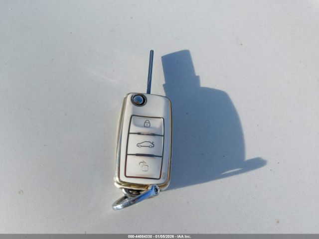 2012 VOLKSWAGEN TIGUAN WVGAV7AX1CW514768 Photo 10