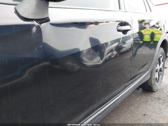 Subaru Crosstrek 2.0i Premium 2018 JF2GTABC6JH211243 Image 6