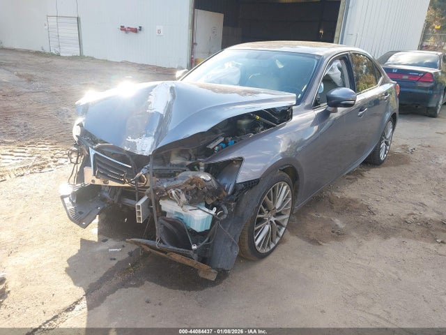 Lexus IS 250 2015 JTHBF1D20F5054529 Image 2