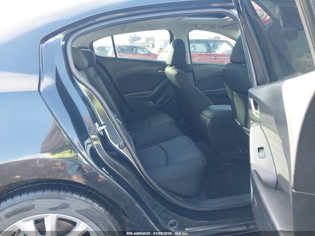 JM1BM1W7XG1300379 Mazda Mazda3 I Touring