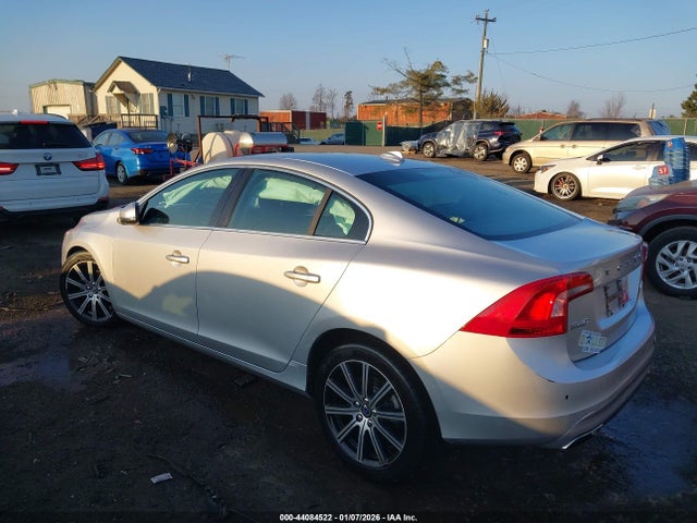2016 VOLVO S60 INSCRIPTION LYV402FK0GB095002 Photo 2