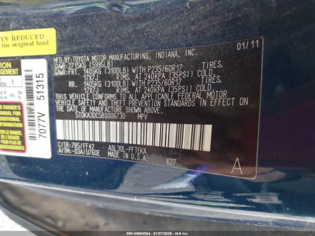 2011 TOYOTA SIENNA 5TDKA3DC5BS006730 Photo 8