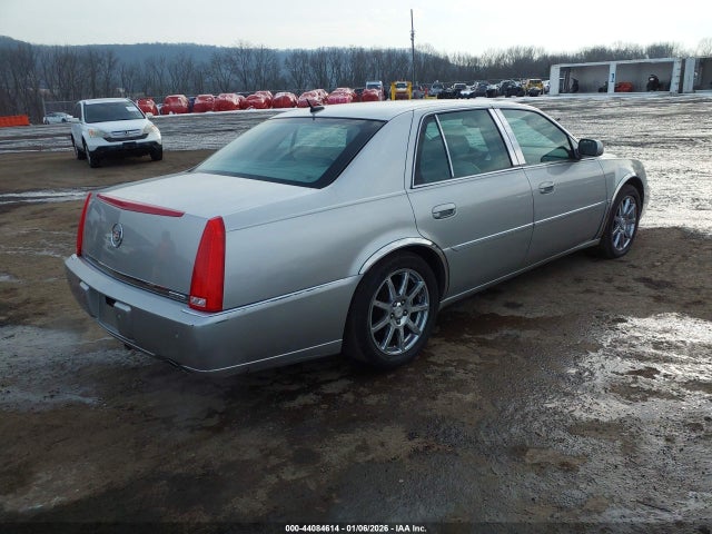 2007 CADILLAC DTS 1G6KD57967U185823 Photo 3