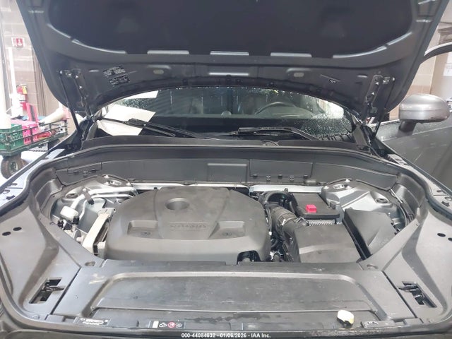 2018 VOLVO XC90 YV4A22PL7J1388900 Photo 9